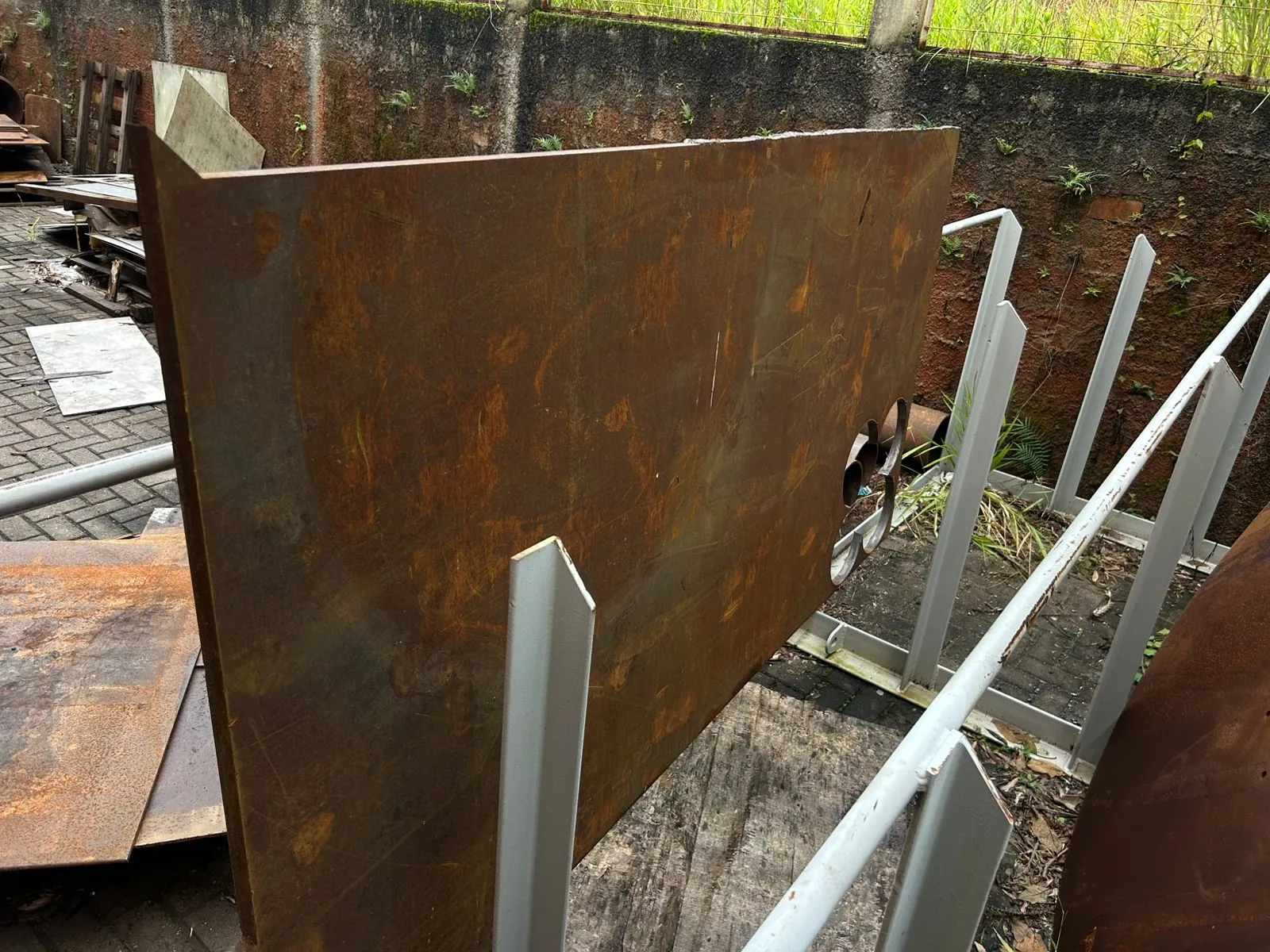 Chapa 1.1/4" - A36 - 2760 x 1480 x 1770 x 430 x 3930 x 600 x 600 x 870