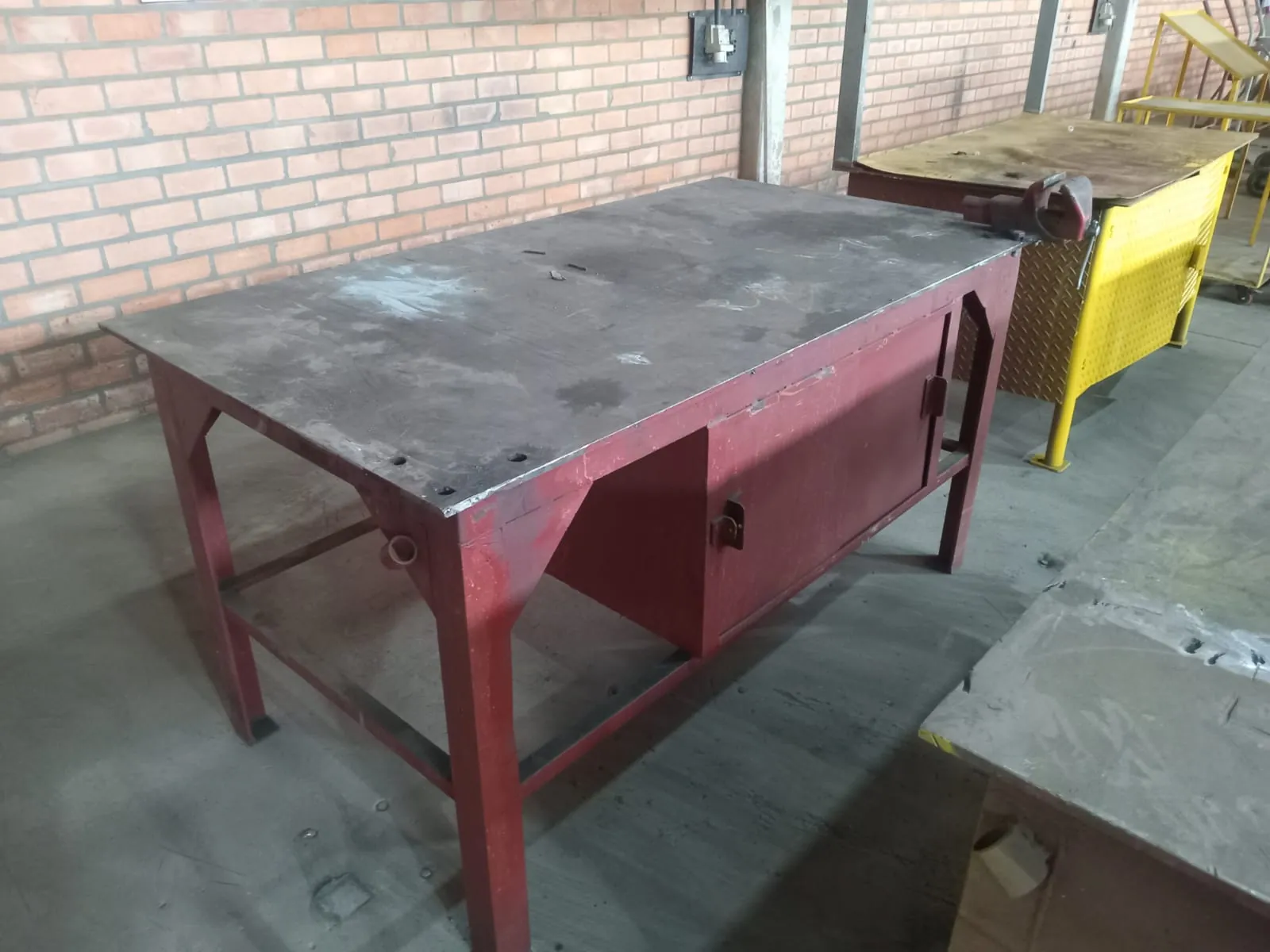 Bancada De Trabalho Industrial - Aprox. 2700kg