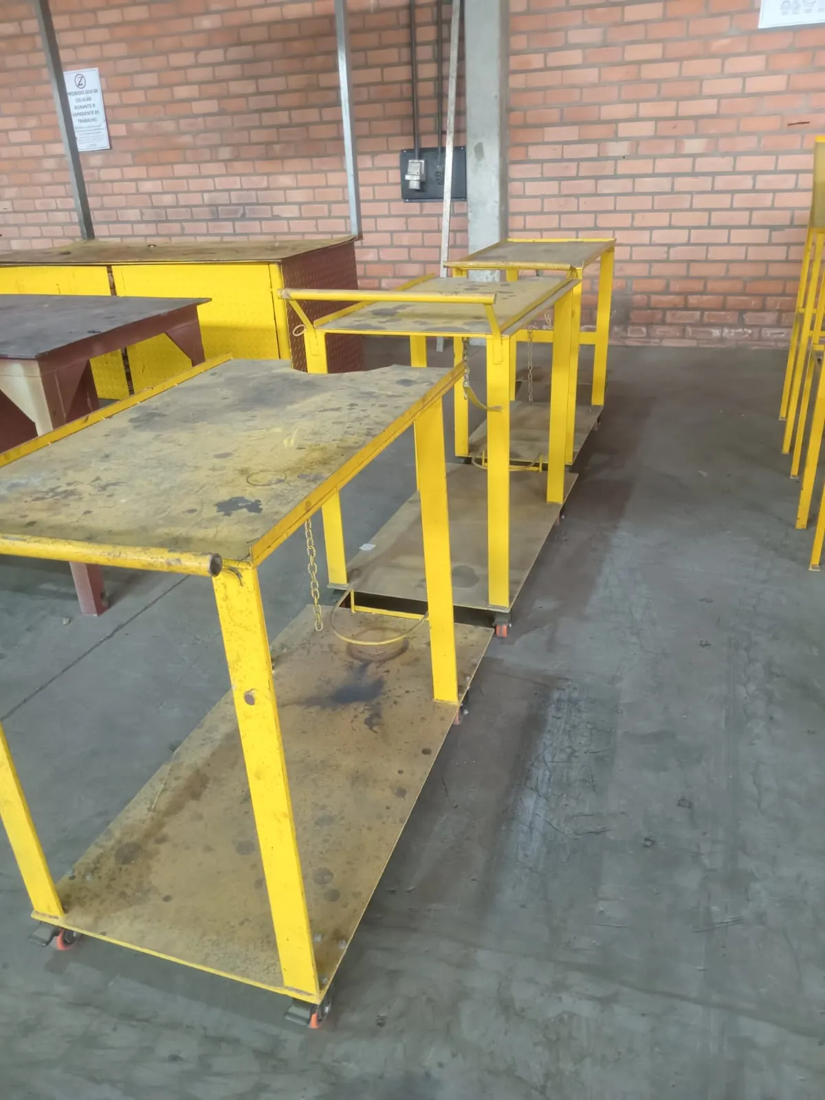 Carrinhos Para Máquina de Solda
