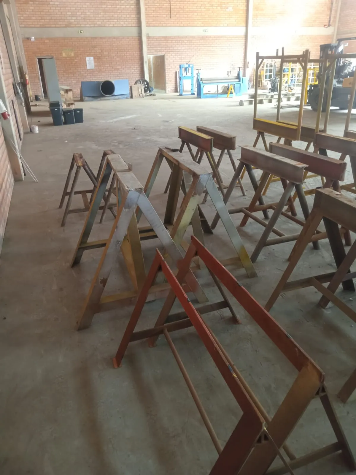 Lote Cavaletes de Ferro Industriais