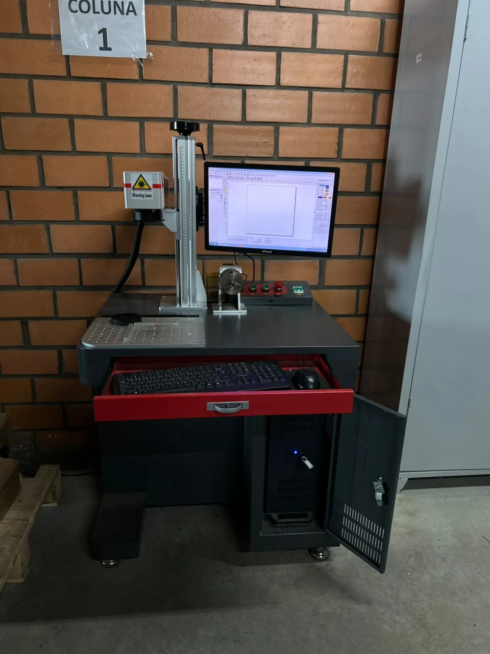 Máquina De Gravação A Laser + 680 Placas Inox