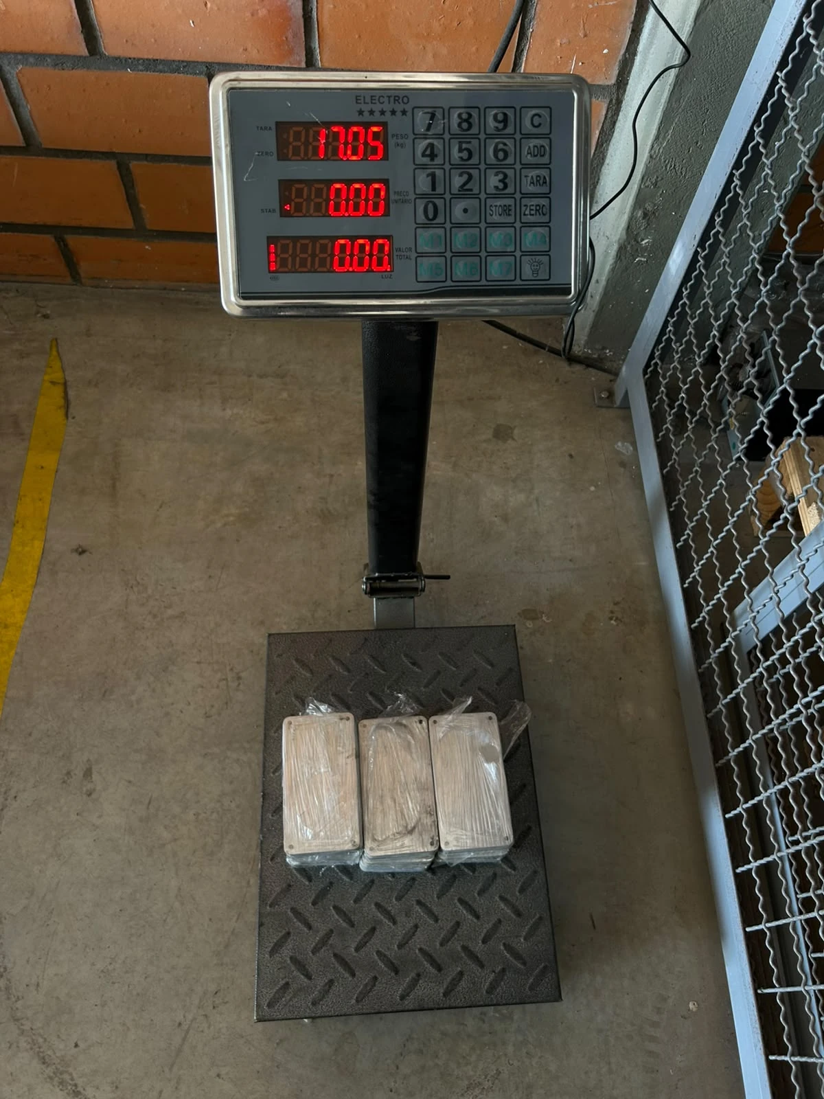 Máquina De Gravação A Laser + 680 Placas Inox