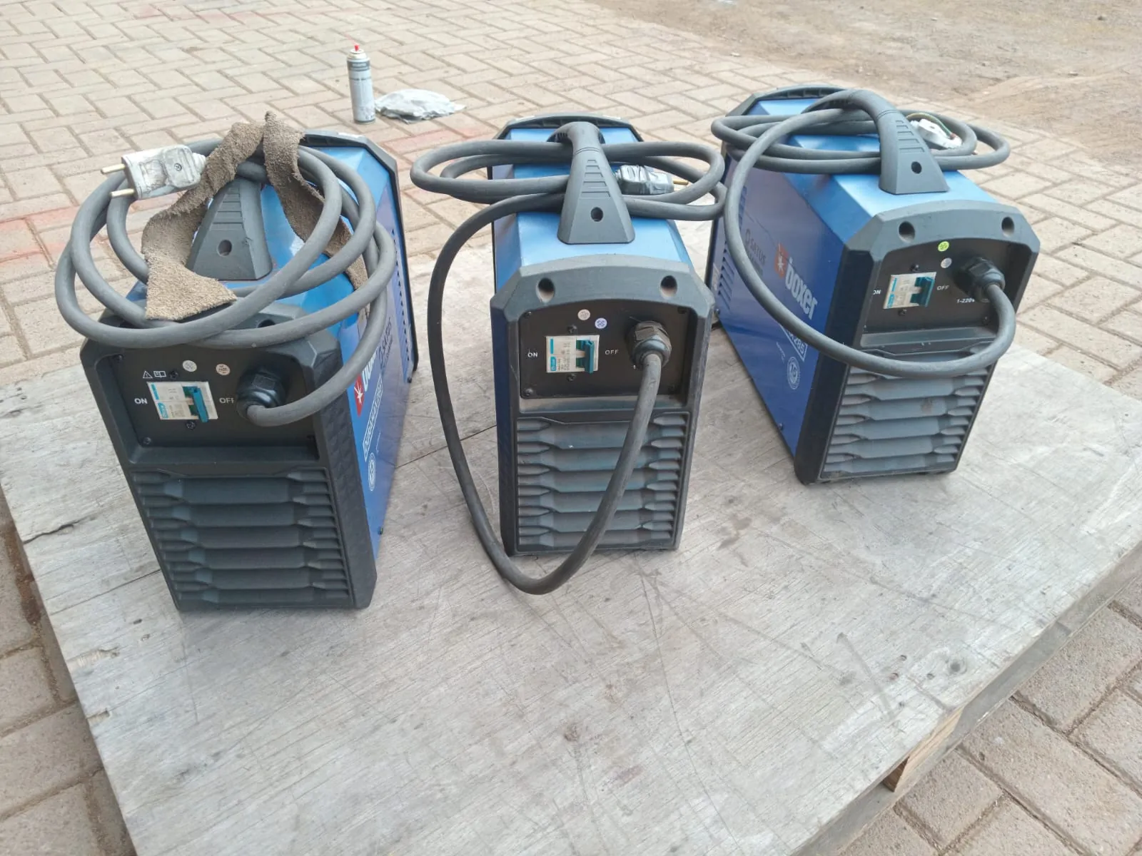Máquina de Solda 285 200V DURAMAX - Unidade