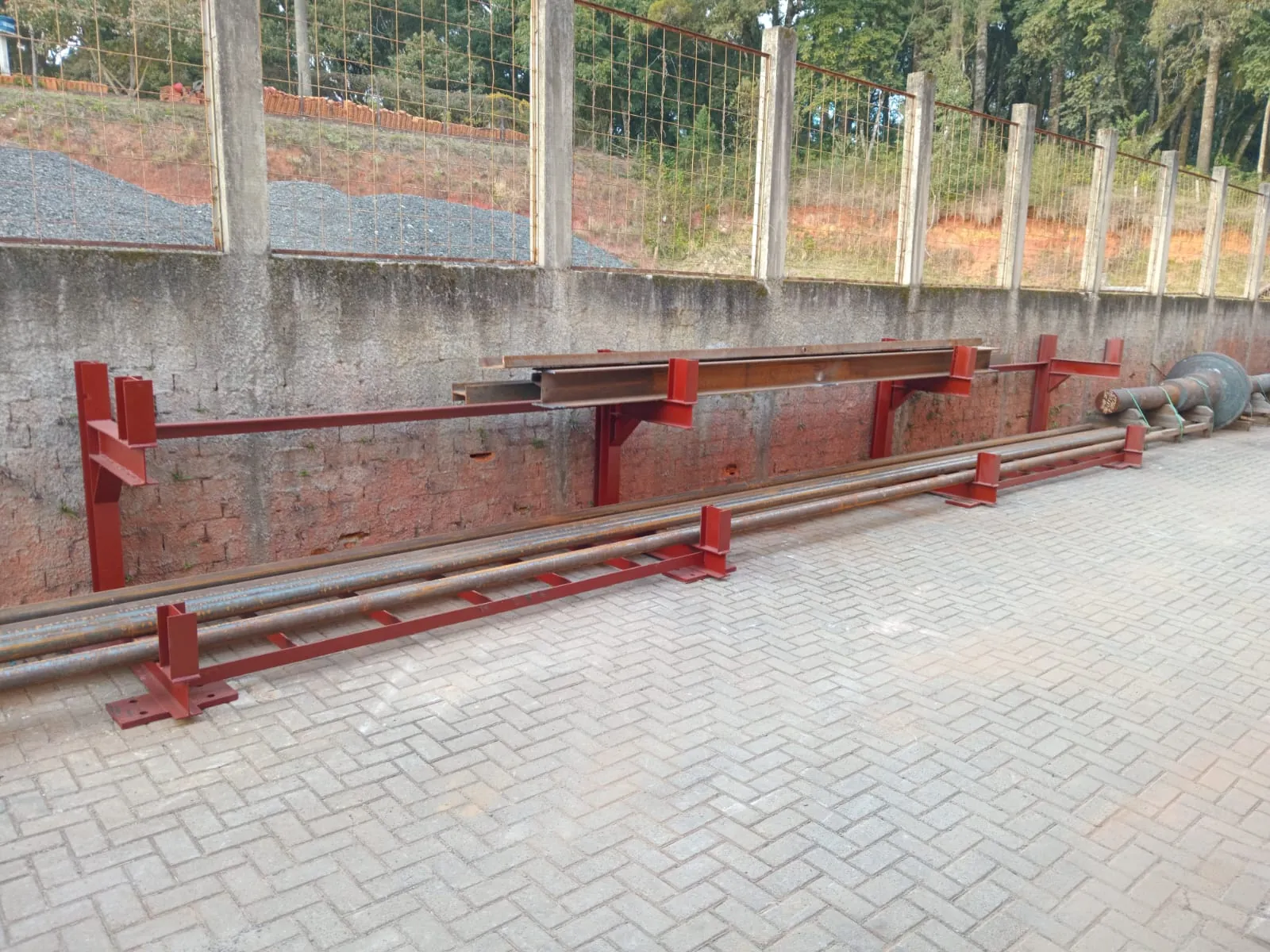 Rack Porta Perfis e Tubos Industrial com 2 e 3 Níveis